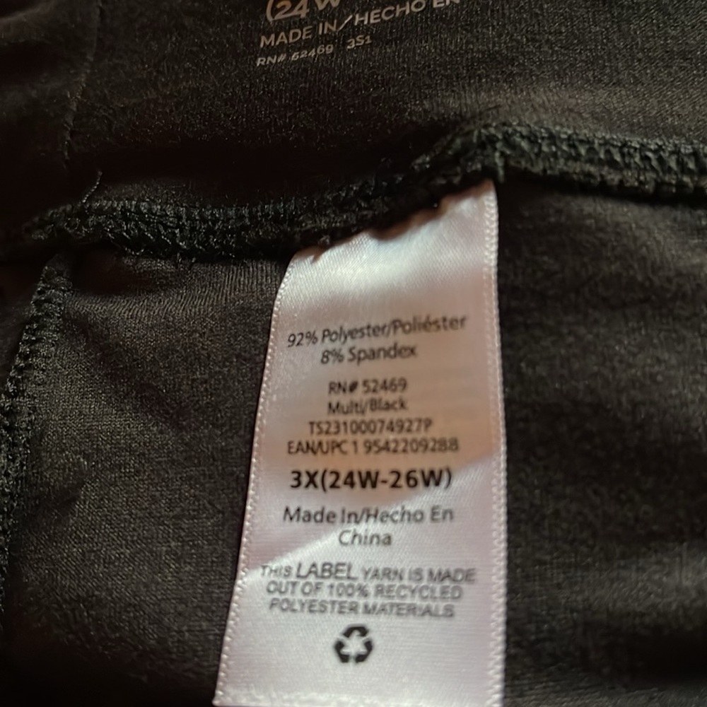 NWT TERRA & SKY 2 PIECE SET PRINT/BLACK BIKE/EXERCISE SHORTS 3X - Picture 5 of 5